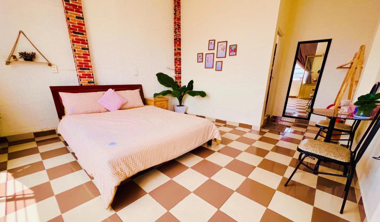Nu Cuoi Xinh Hostel Da Lat