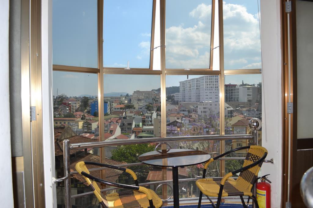 Nu Cuoi Xinh Hostel