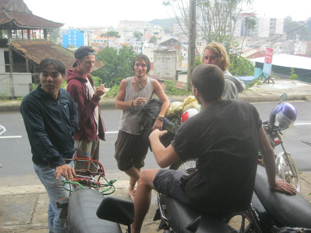 Hostel Nu Cuoi Xinh *