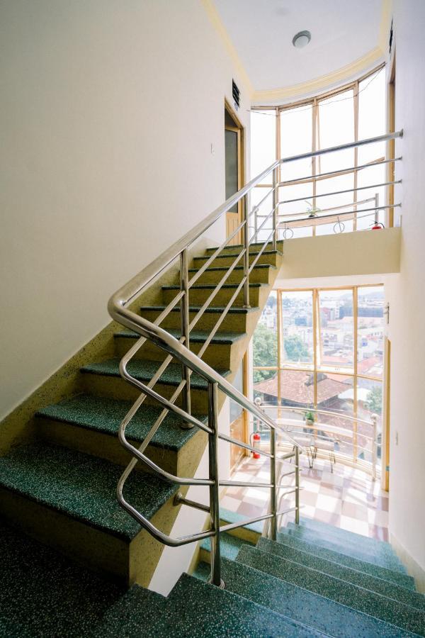 Nu Cuoi Xinh Hostel
